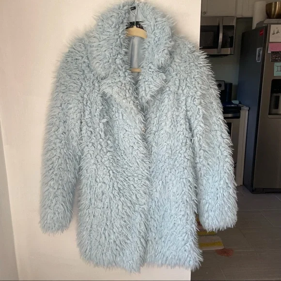Guess Blue Fuzzy Faux Fur Jacket Ice Blue - Picture 8 of 9